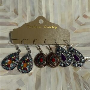 Any offers accepted 🎉Bohemian Multicolor Teardrop Earrings Set